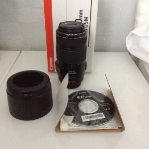 Canon EF 70-300mm f/4-5.6 IS USM Lens
