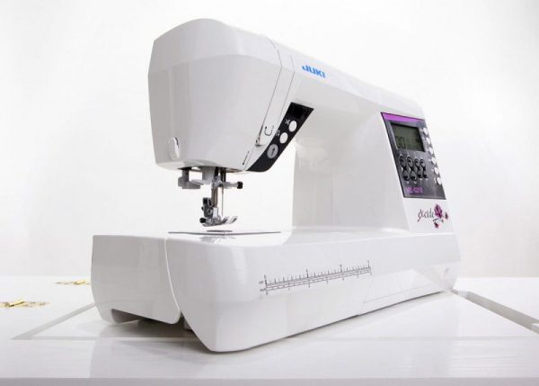 Juki HZL-G210 Sewing Machine - Image 10