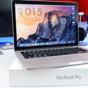 Apple MacBook Pro MF840 - with Retina Display 2015 Release