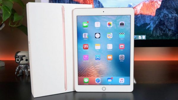 Apple 9.7" iPad Pro 256GB Wi-Fi + Cellular - Image 9