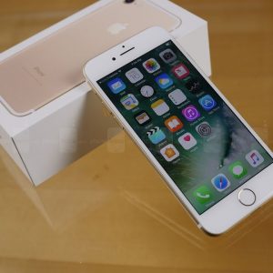 Apple iPhone 7