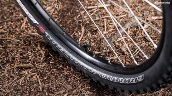 Specialized Pitch 27.5" Mountain Bike - Image 16