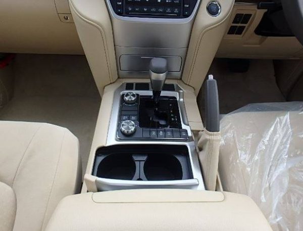 2016 Toyota Land Cruiser AX-G - Image 22