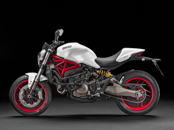 DUCATI MONSTER 821 - Image 26