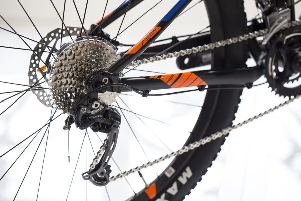 Giant Stance 27.5 Mountain Bike 2017 - Image 19