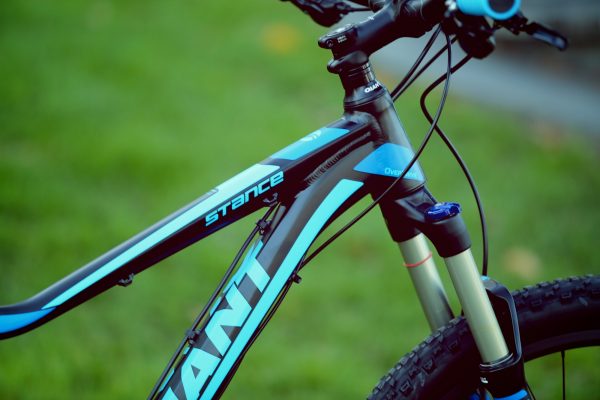 Giant Stance 27.5 Mountain Bike 2017 - Image 6