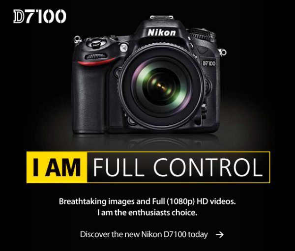 Nikon D7100 DSLR Camera with Nikon AF-S 18-140mm VR DX Lens Kit