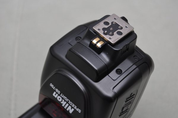 Nikon SB-700 AF Speedlight Flash - Image 5