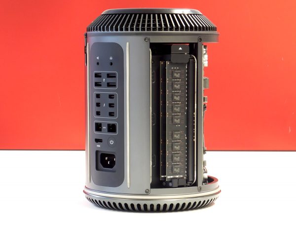Apple Mac Pro MD878LLA