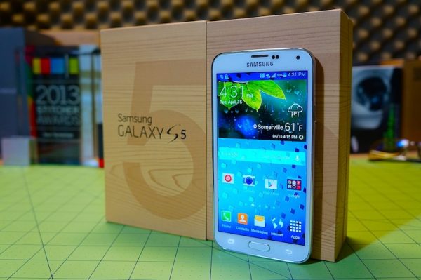 Samsung Galaxy S5 - Image 18