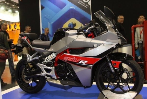 HYOSUNG GD250R (EXIV R) - Image 15