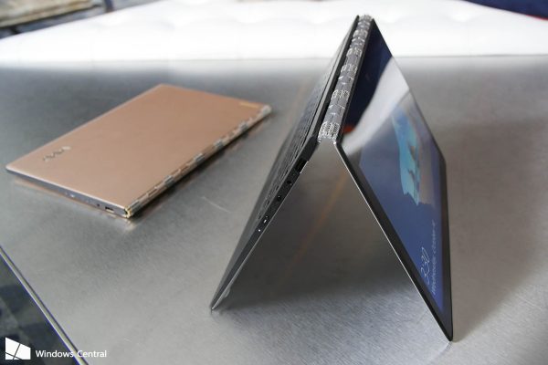 Lenovo Yoga 900 13" Multitouch UltraBook - Image 8
