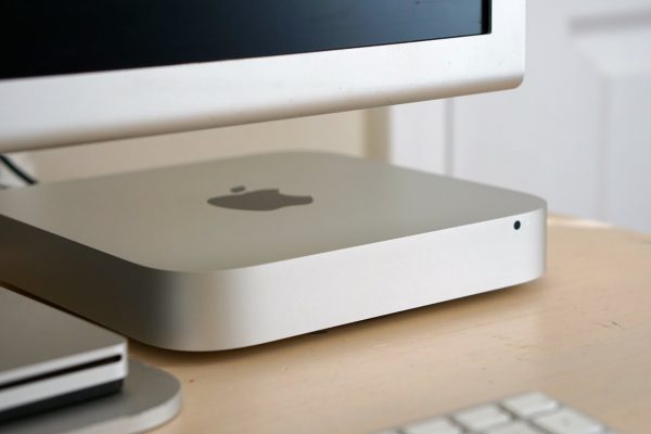 Apple Mac Mini MGEM2 - Image 6