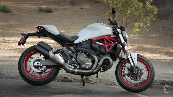 DUCATI MONSTER 821 - Image 6