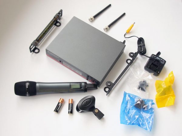 Sennheiser ew 135 G3 Wireless Handheld Microphone System - Image 3