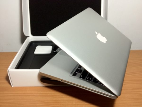 Apple Macbook Pro MD101 - Image 3