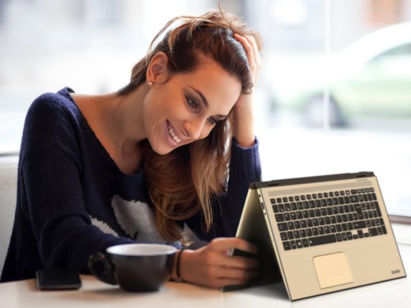 Toshiba Satellite Radius 15 Convertible Notebook - Image 3