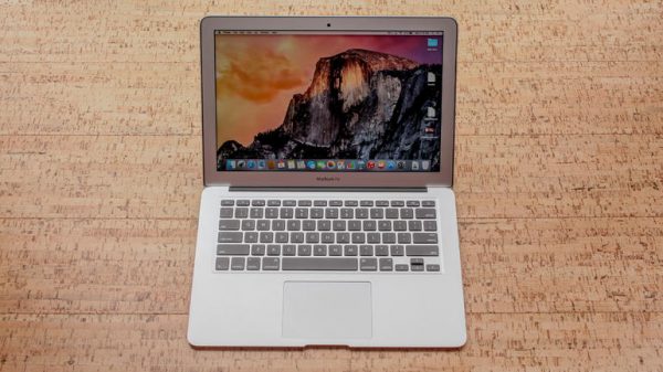 Apple Macbook Air MMGF2HNA - Image 4