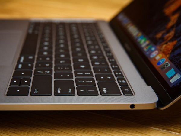 Apple MacBook Pro MLL42LL/A 13.3-inch Laptop (2016) - Image 9