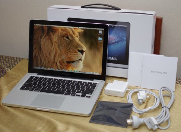 Apple Macbook Pro MD101 - Image 9