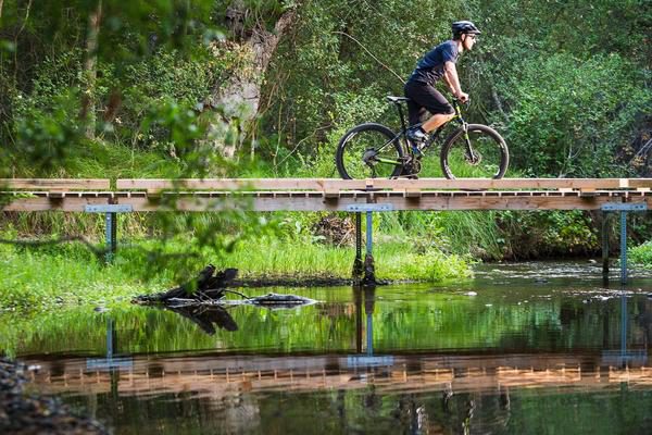 Giant Talon 2 27.5 Mountain Bike 2016 - Image 7