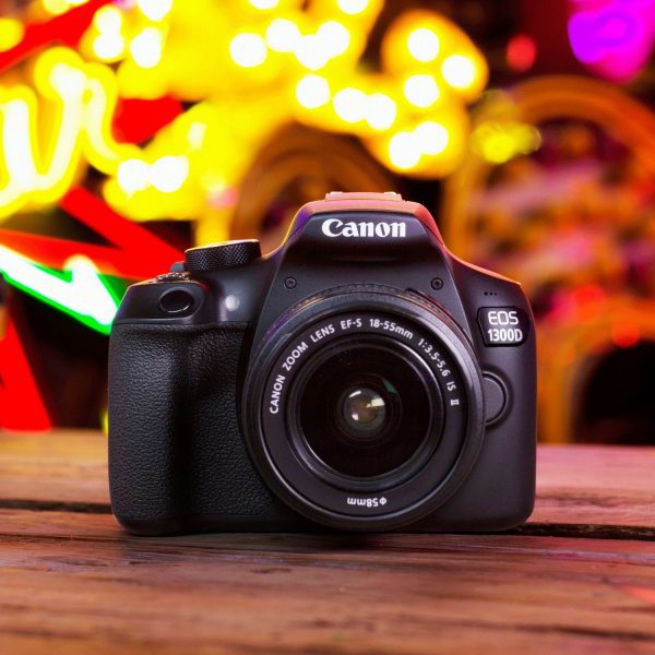 CANON EOS 1300D DSLR Camera - Image 18