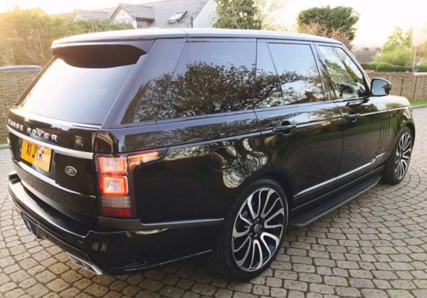 Land Rover Range Rover 3.0 TD V6 Vogue - Image 11