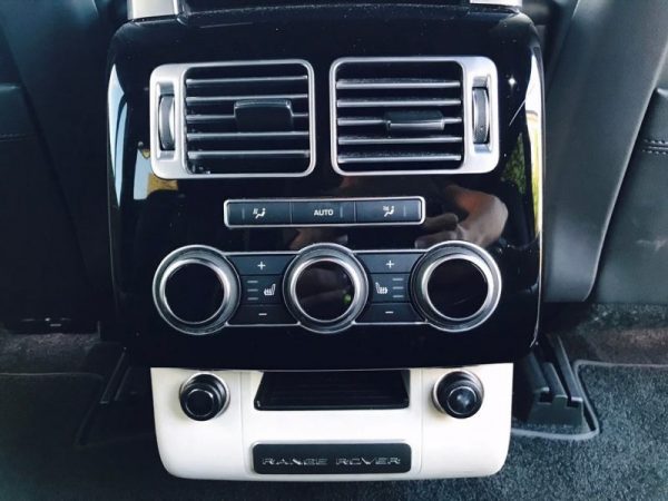 Land Rover Range Rover 3.0 TD V6 Vogue - Image 6