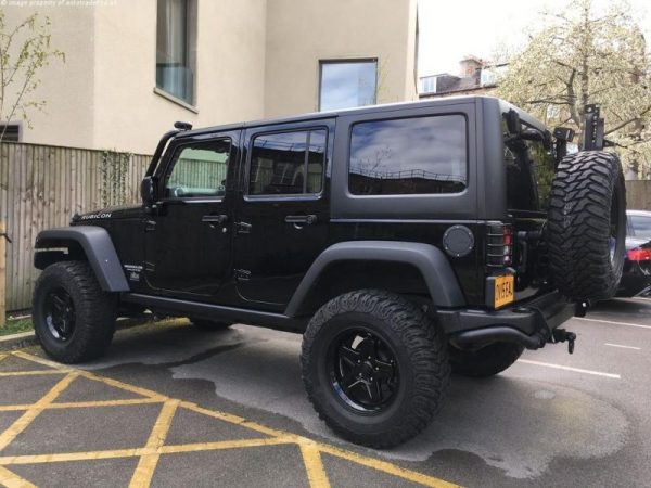 Jeep Wrangler Rubicon - 2015 - Image 3