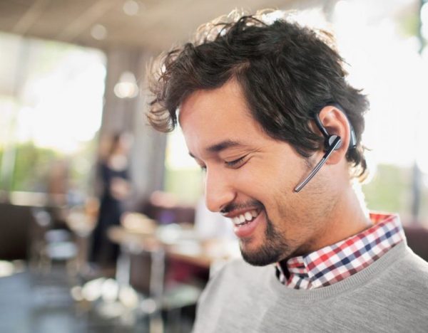 Plantronics Voyager 5200 UC Bluetooth Headset - Image 2