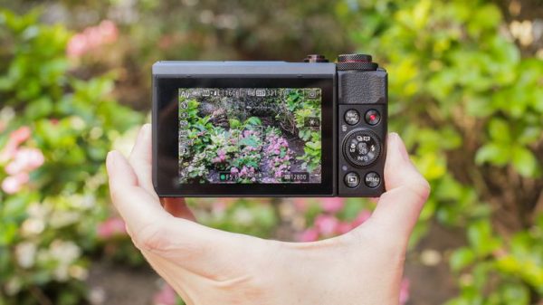 Canon PowerShot G7 X Mark II Digital Camera - Image 3