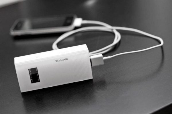 TP-LINK TL-M5360 Mobile 3G SIM WiFi Wireless Hotspot Router 5200mAh Power Bank - Image 4