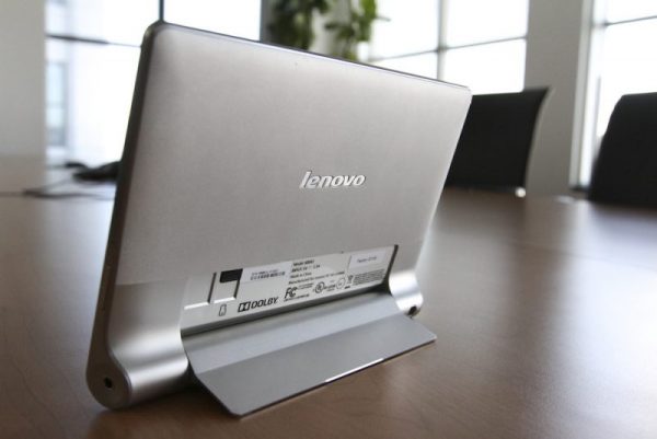 Lenovo Yoga Tab 3 - 8.0" WXGA Tablet - Image 3