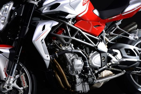 MV Agusta Brutale 1090RR - Image 7