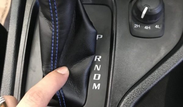 FORD RAPTOR 4WD 2.0L AT DOUBLE CAB - Image 9