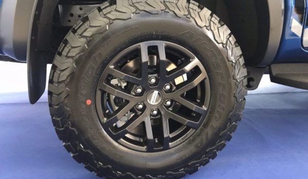 FORD RAPTOR 4WD 2.0L AT DOUBLE CAB - Image 17