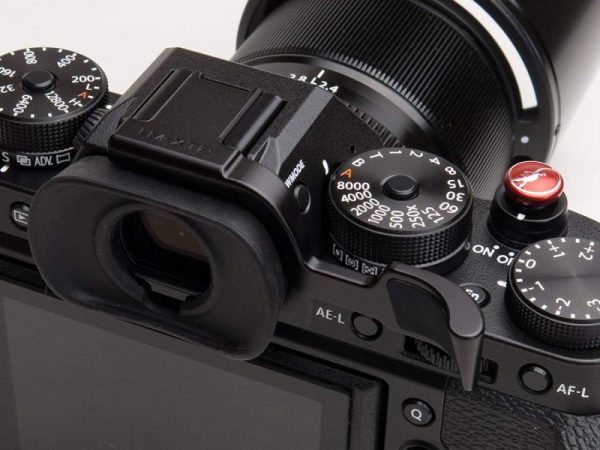 Fujifilm X-T2 Mirrorless Digital Camera - Image 4