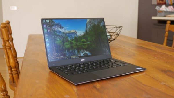 Dell 13.3" XPS 13 9370 Multi-Touch Notebook