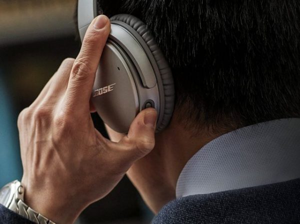 Bose® - QuietComfort® 35 Wireless Noise Cancelling Headphones II - Image 6