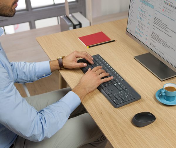 Logitech MK235 Wireless Keyboard and Mouse Combo - Image 2