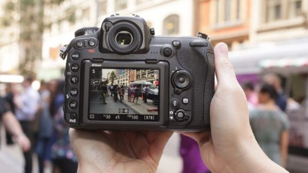 Nikon D500 DX-Format Digital SLR Camera - Image 3