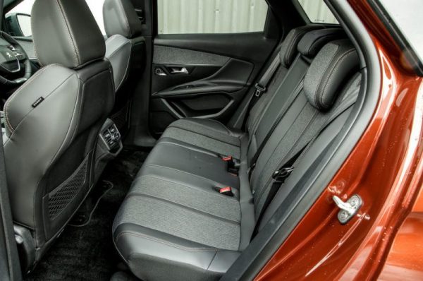 Peugeot 3008 SUV - Image 10