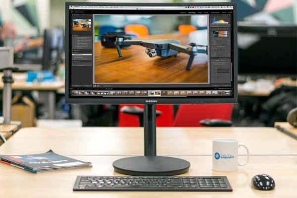 Samsung CFG70 Series Curved Gaming Monitor - Image 10