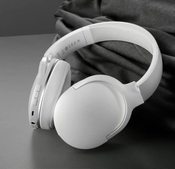 Baseus D02 Wireless Bluetooth Handsfree Headphones - Image 4