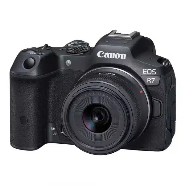 Canon EOS R7 4